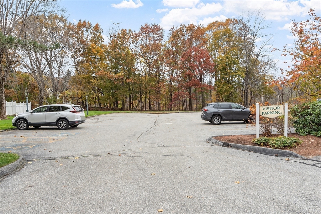 Worcester, Massachusetts, 01609, United States, 3 Bedrooms Bedrooms, ,4 BathroomsBathrooms,Residential,For Sale,1987815