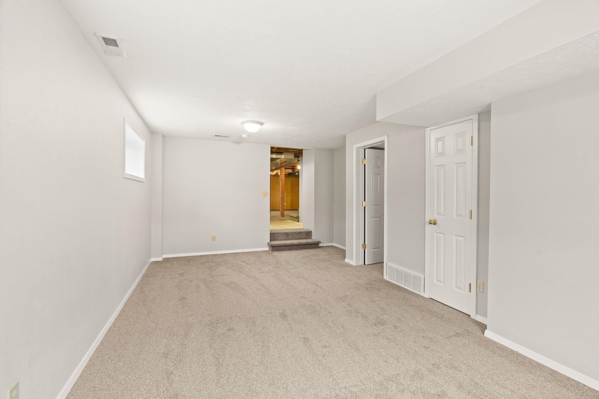 Greenacres, Washington, 99016, United States, 5 Bedrooms Bedrooms, ,2 BathroomsBathrooms,Residential,For Sale,1846797