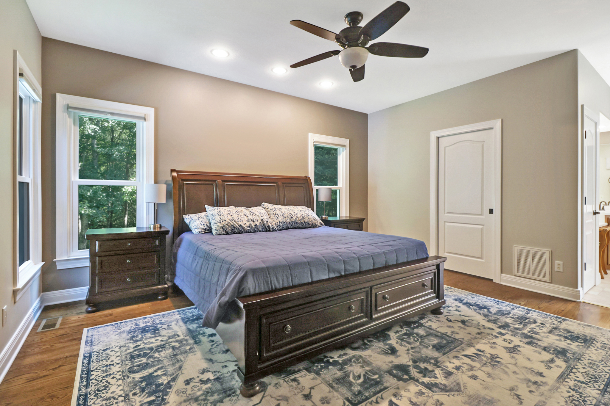 Crossville, Tennessee, 38558, United States, 4 Bedrooms Bedrooms, ,3 BathroomsBathrooms,Residential,For Sale,1976801