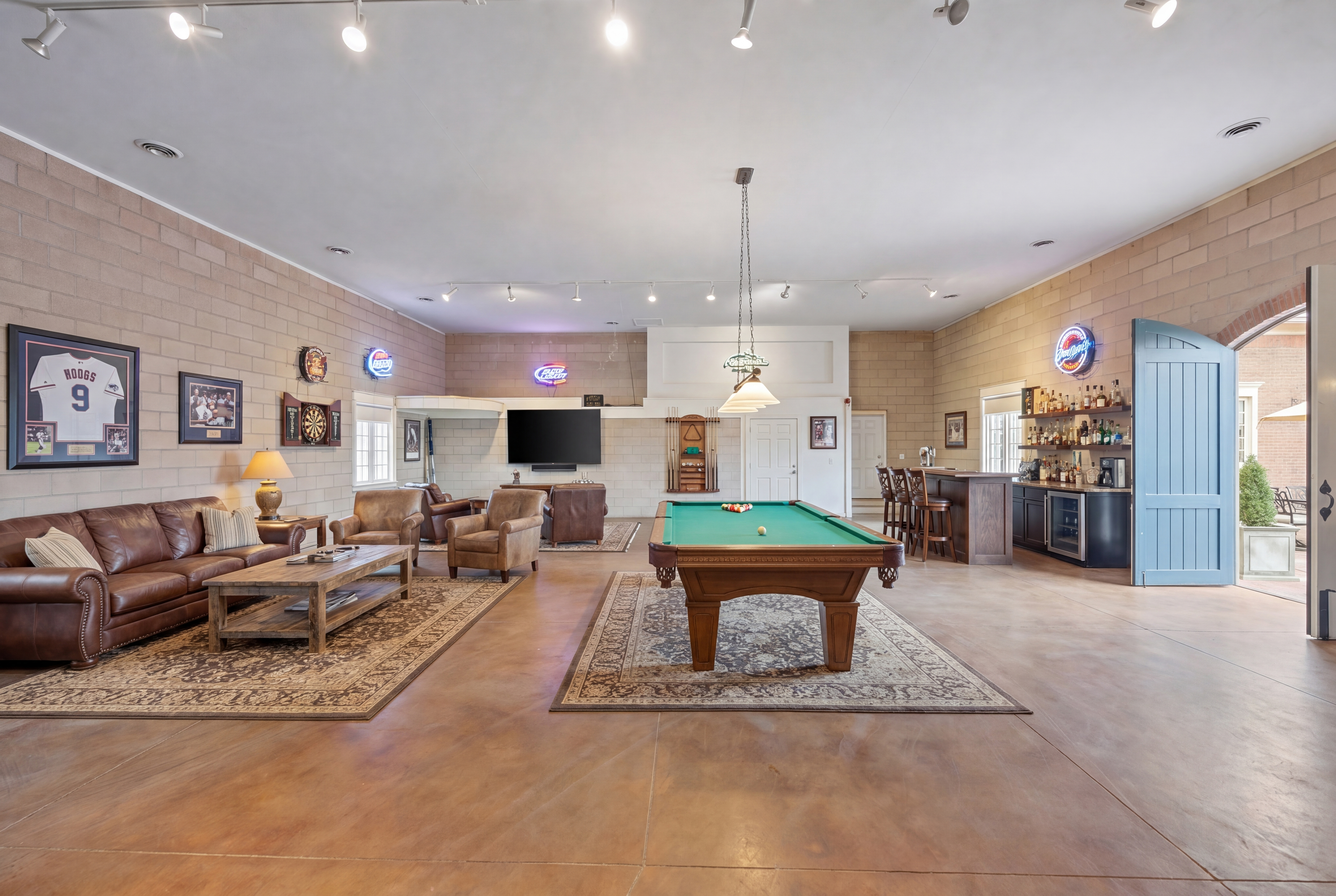  80-Acre Estate, Multiple Barns, and Guest Apartment in Franktown, Colorado - 物件實景