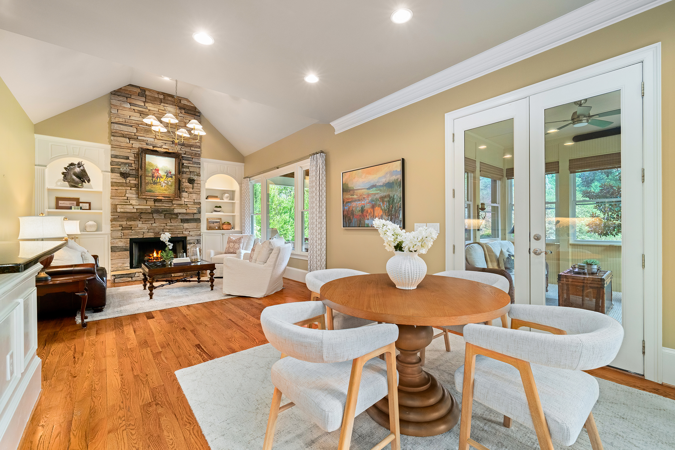  Expansive Living in the Heart of Fieldstone Farms - 物件實景