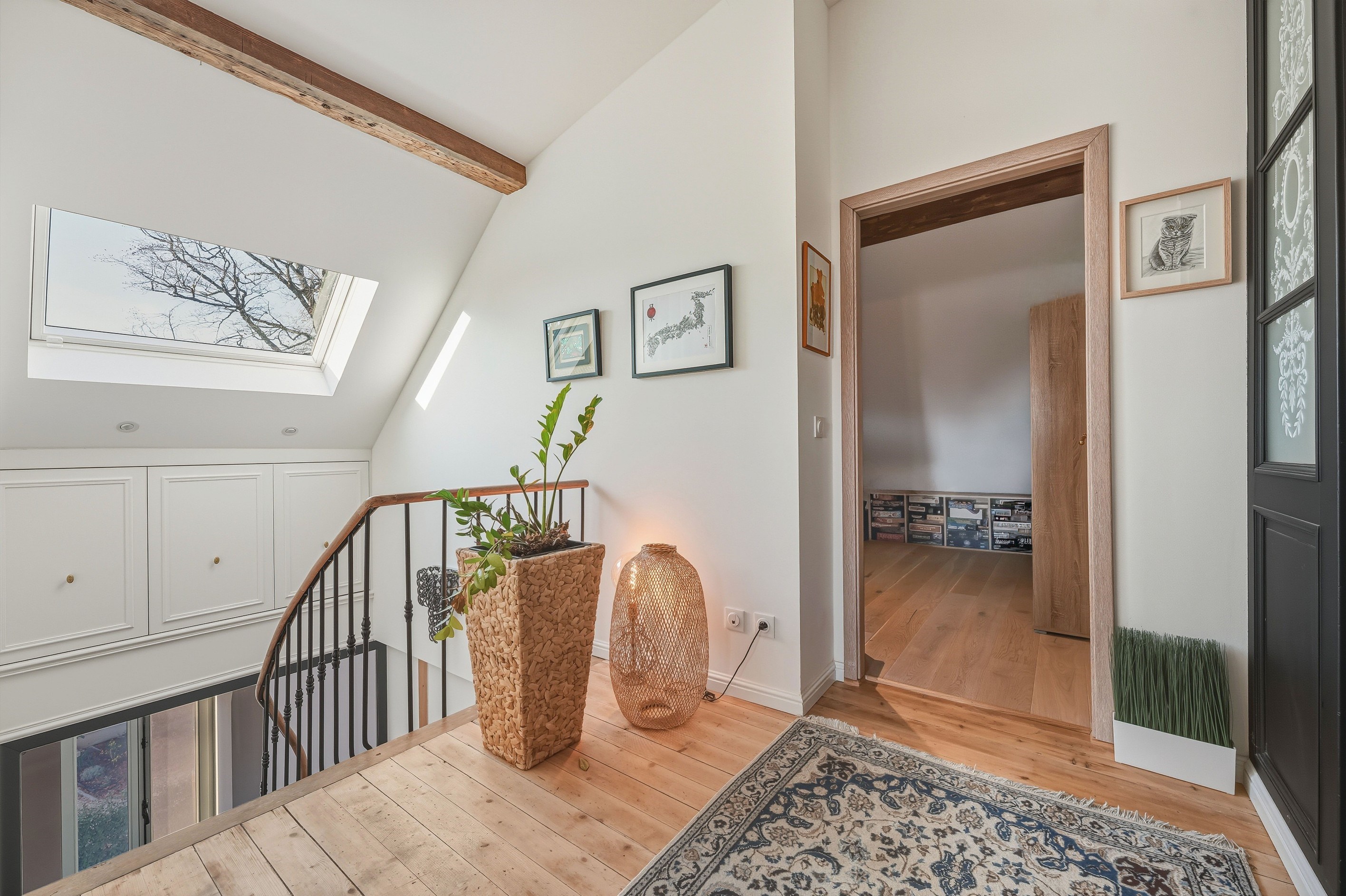  A splendid residence nestled inside the historic Château de Chevry - 物件實景