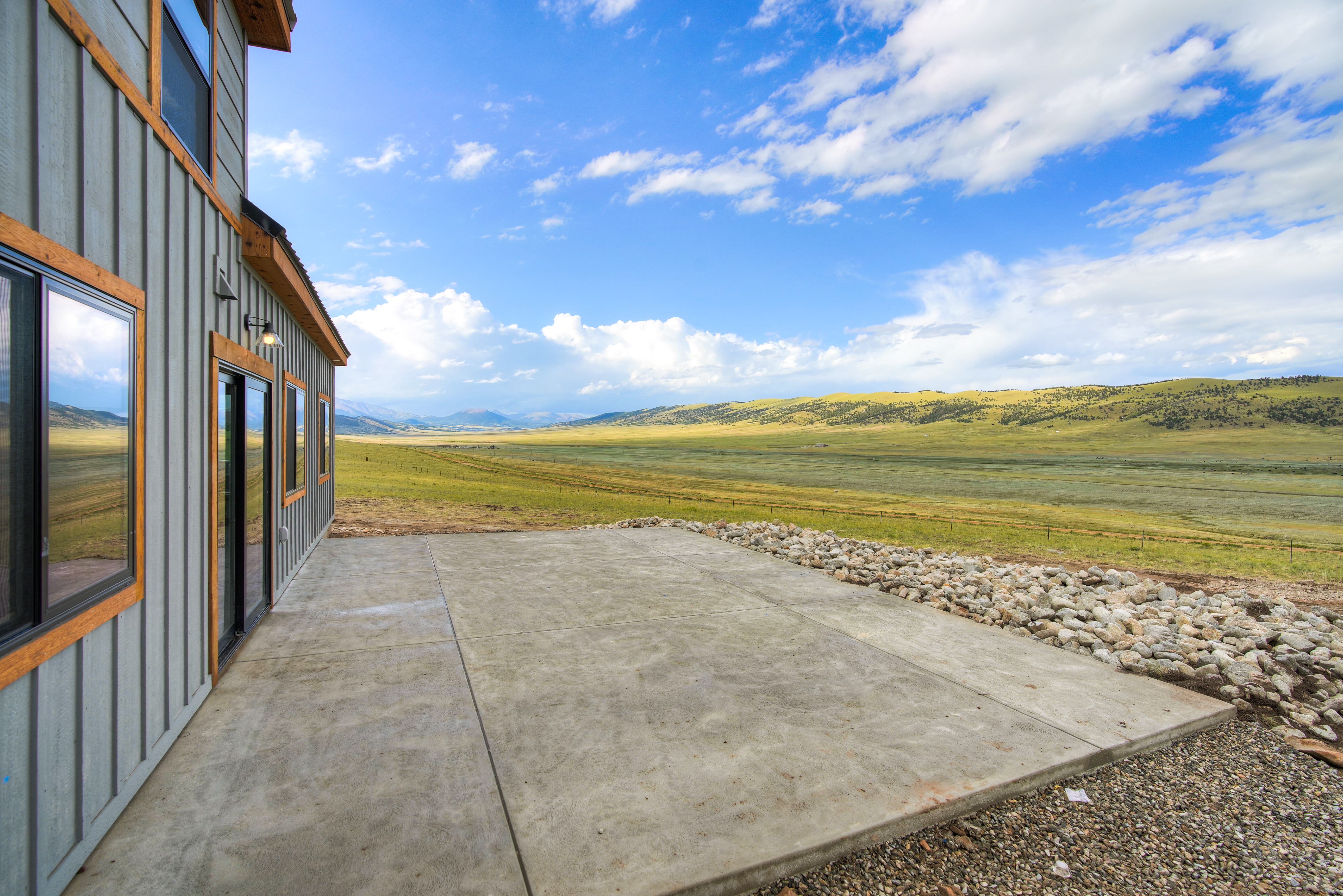  Popular Mountain Floor Plan Features 4 Bedrooms and 3 BAthrooms - 物件實景