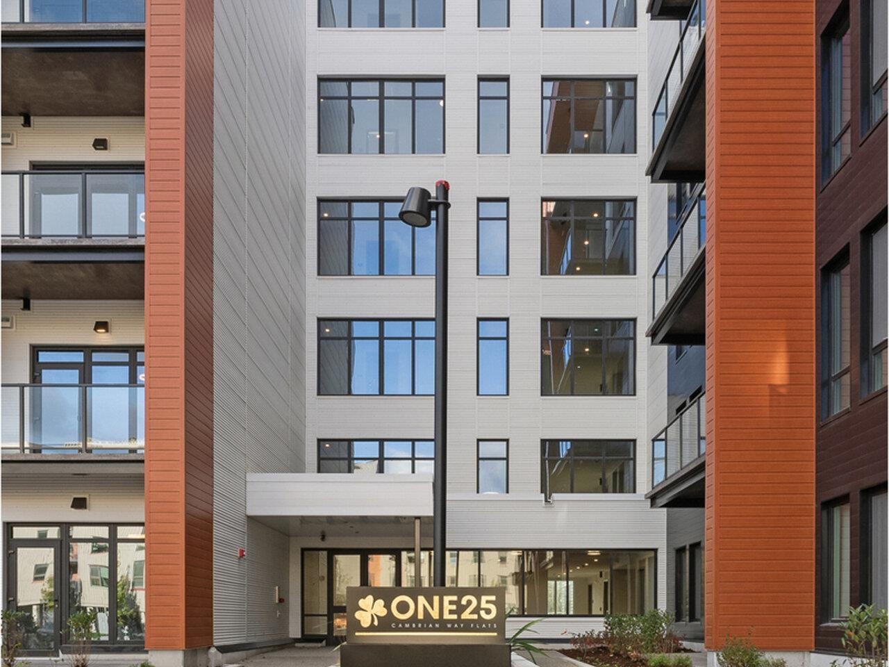 Burlington, Vermont, 05401, United States, 2 Bedrooms Bedrooms, ,1 BathroomBathrooms,Residential,For Sale,1777939