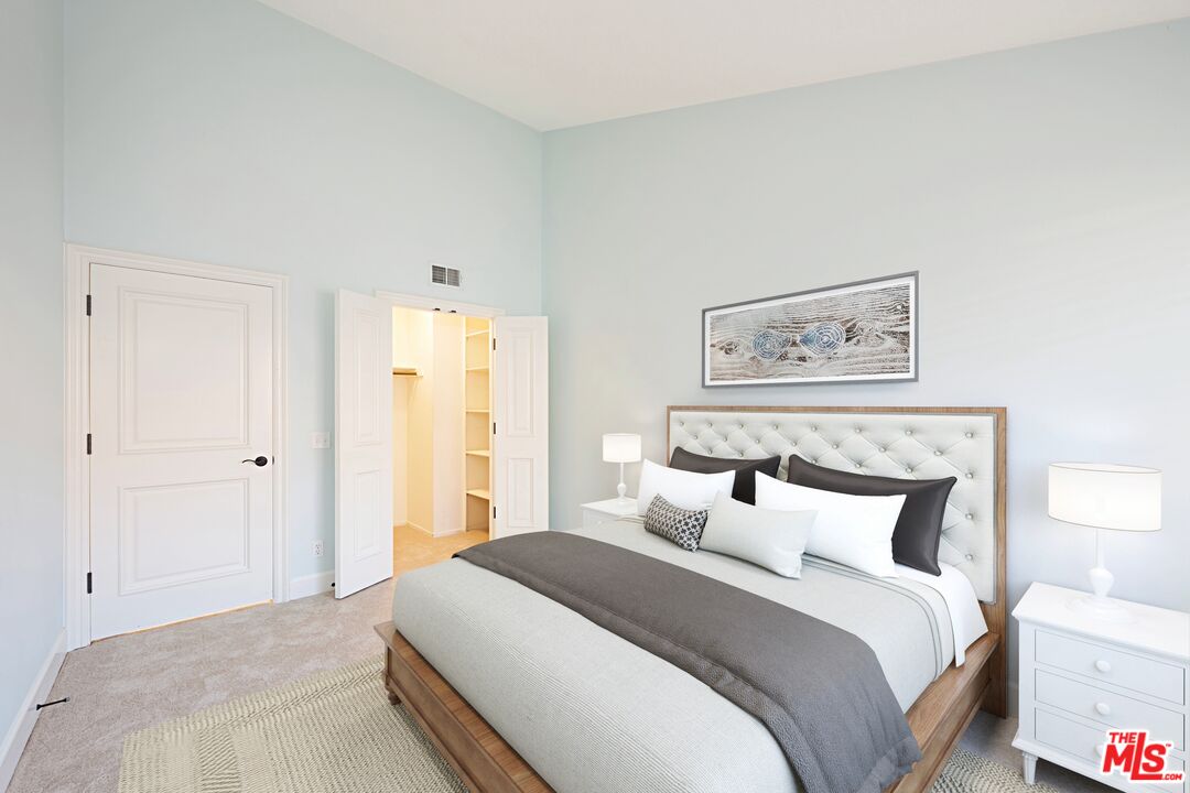 Pacific Palisades, California, 90272, United States, 3 Bedrooms Bedrooms, ,2 BathroomsBathrooms,Residential,For Sale,1926101