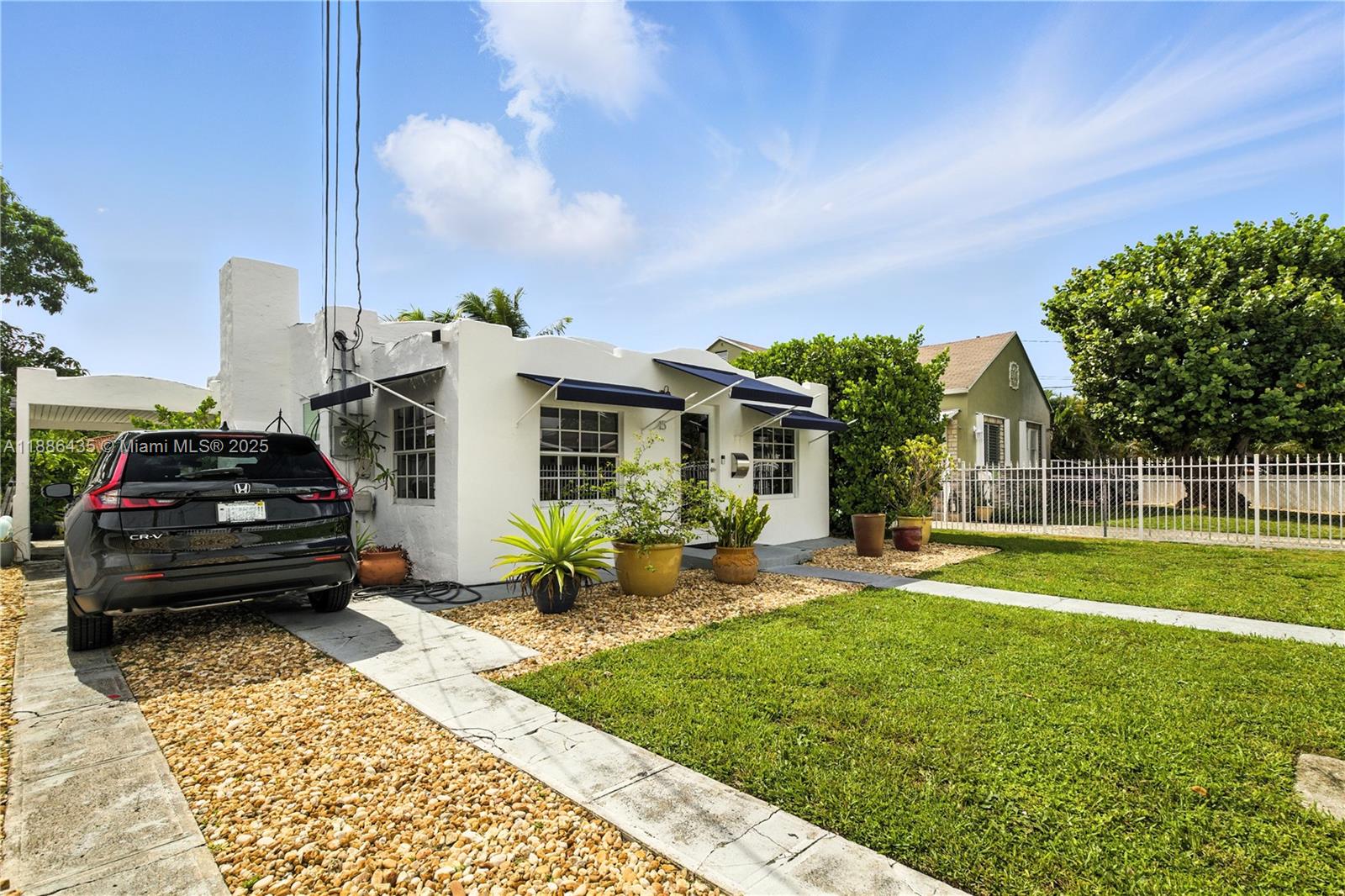 Miami, Florida, 33125, United States, 2 Bedrooms Bedrooms, ,1 BathroomBathrooms,Residential,For Sale,1954935