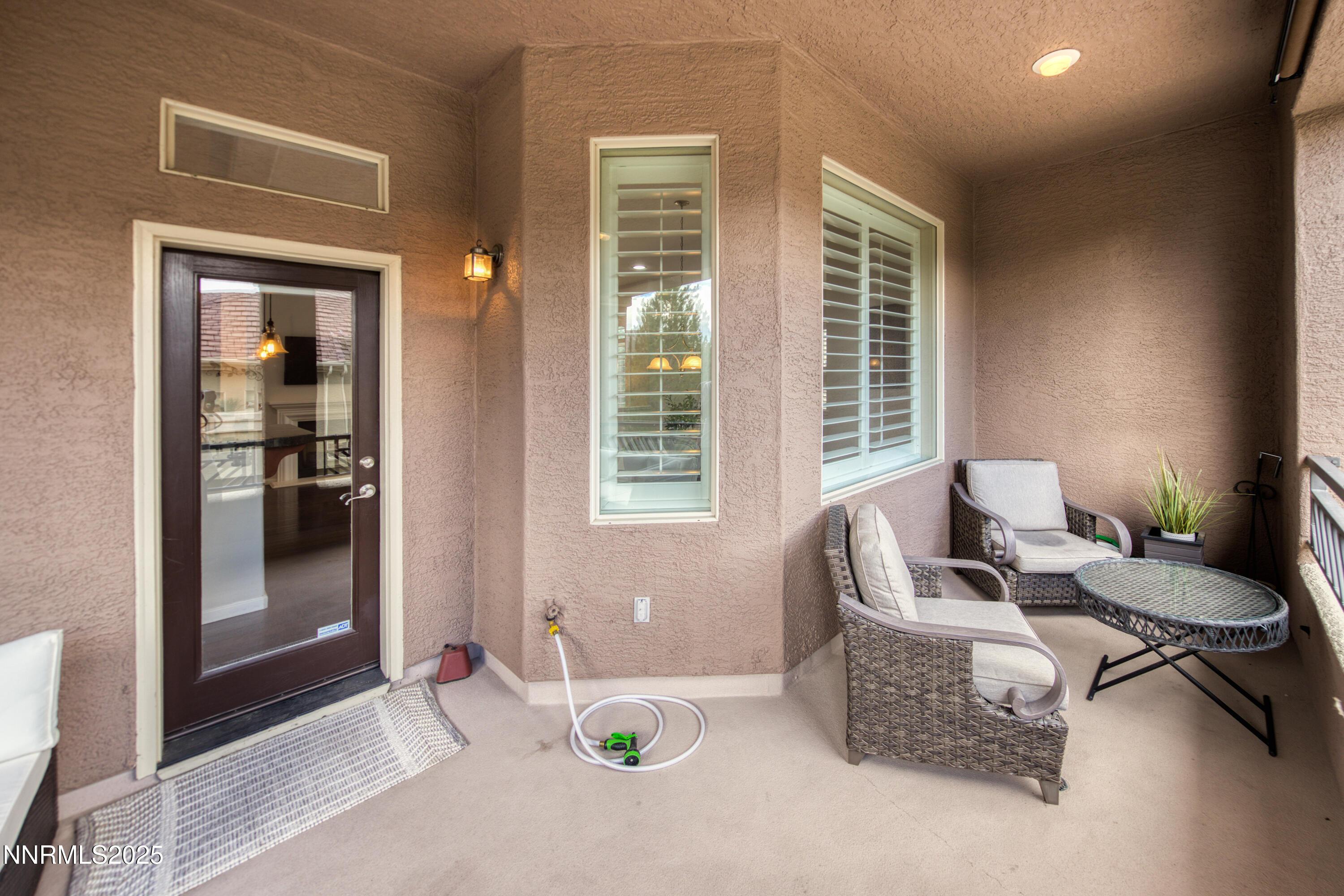 Reno, Nevada, 89521, United States, 2 Bedrooms Bedrooms, ,2 BathroomsBathrooms,Residential,For Sale,1932617