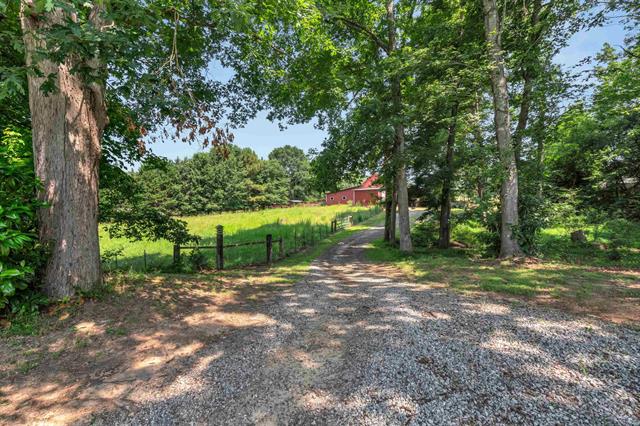 Spartanburg, South Carolina, 29306, United States, 3 Bedrooms Bedrooms, ,2 BathroomsBathrooms,Residential,For Sale,1998531