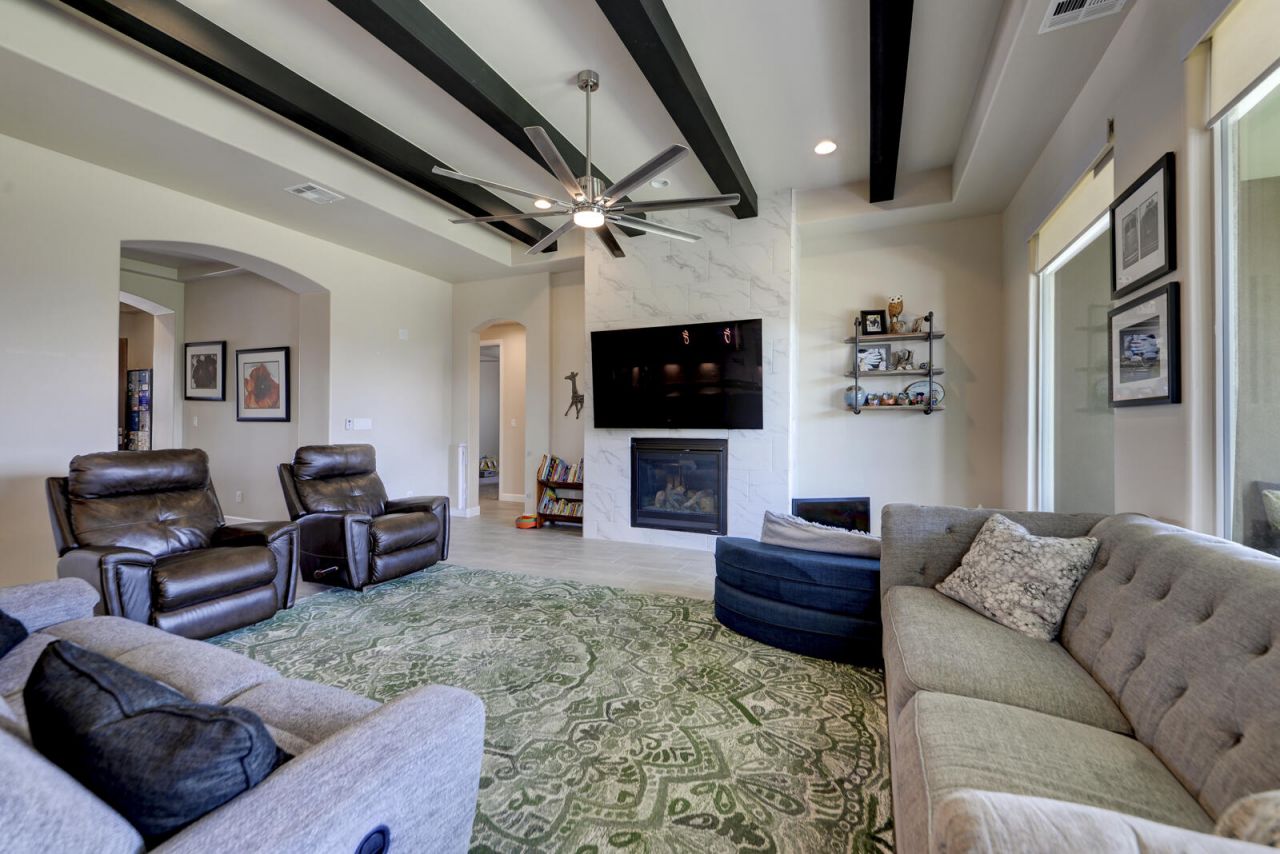 Rio Rancho, New Mexico, 87144, United States, 4 Bedrooms Bedrooms, ,3 BathroomsBathrooms,Residential,For Sale,1895660