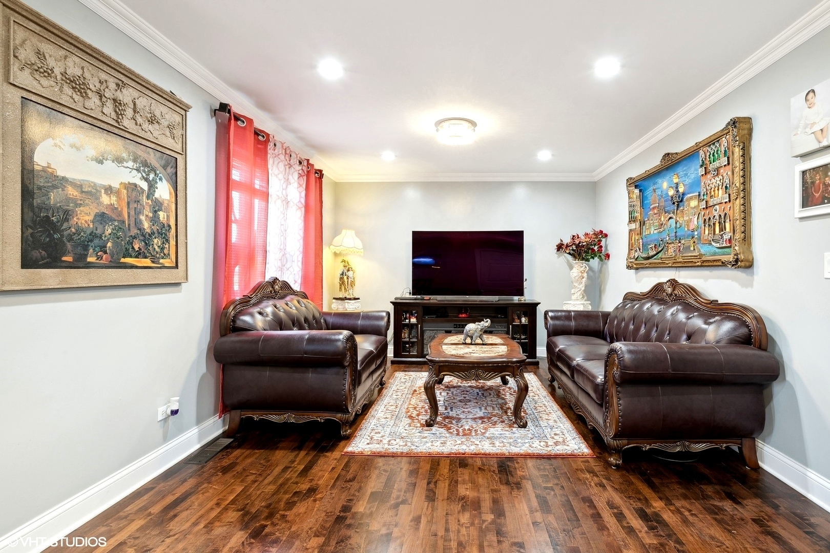 8297 Washington Street, Niles, Illinois, 60714, United States, 4 Bedrooms Bedrooms, ,3 BathroomsBathrooms,Residential,For Sale,8297 Washington Street,1499524