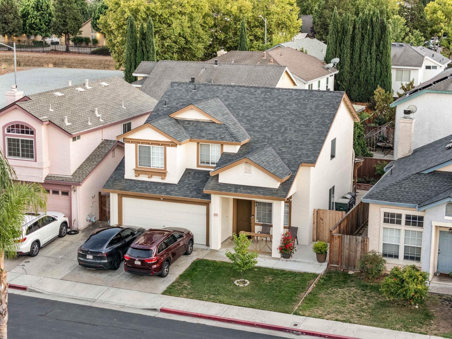 Gilroy, California, 95020, United States, 4 Bedrooms Bedrooms, ,3 BathroomsBathrooms,Residential,For Sale,1986301