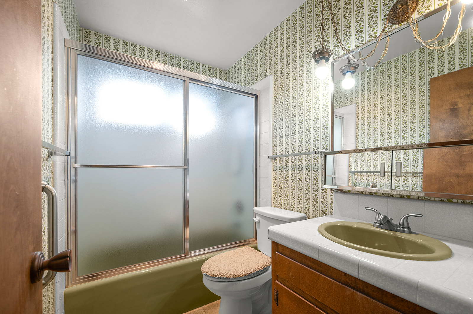 Big Bear City, California, 92314, United States, 4 Bedrooms Bedrooms, ,3 BathroomsBathrooms,Residential,For Sale,2000367