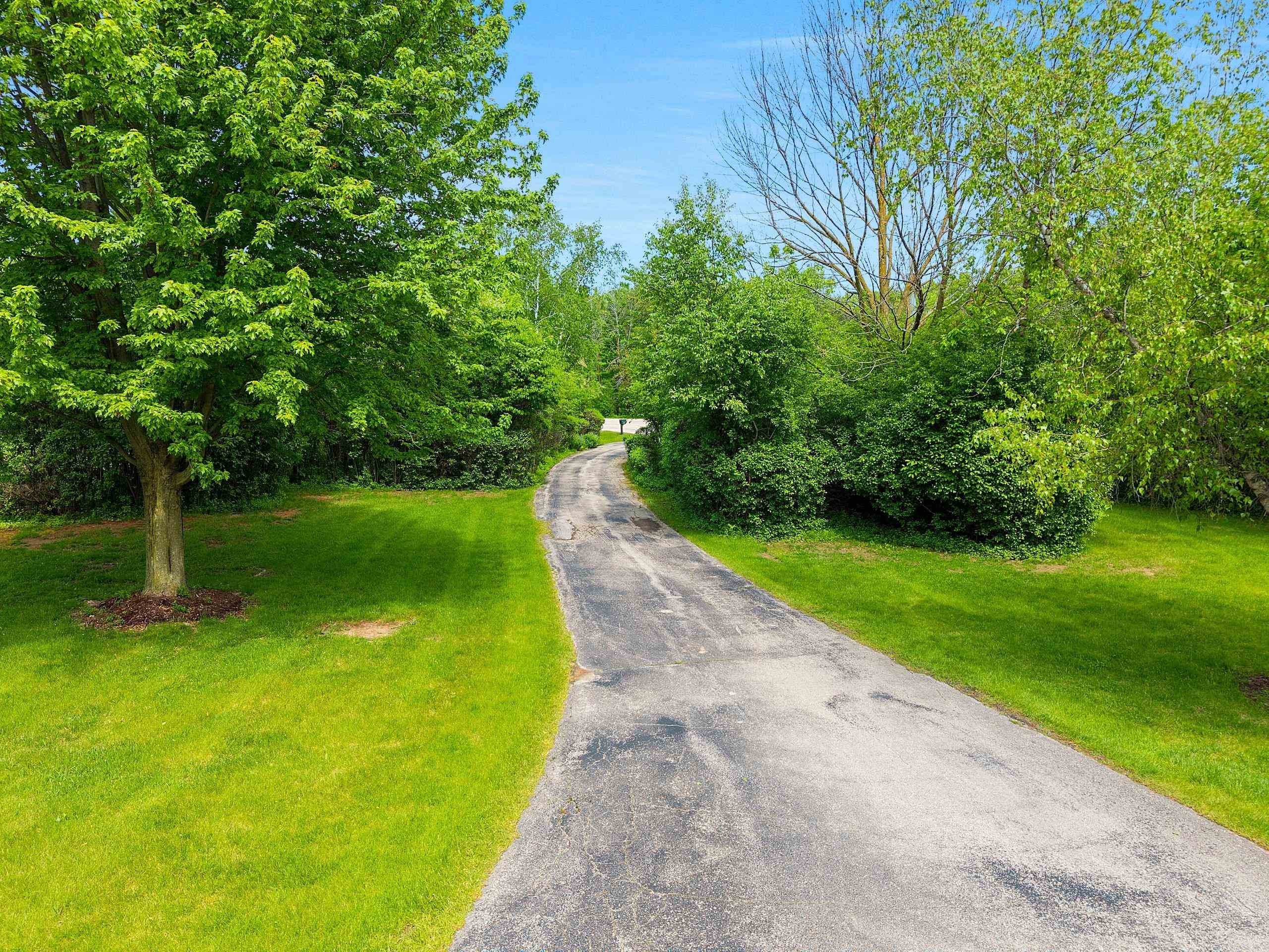 DE PERE, Wisconsin, 54115-9240, United States, 4 Bedrooms Bedrooms, ,4 BathroomsBathrooms,Residential,For Sale,2048017