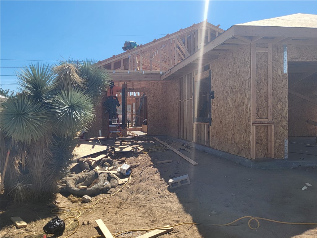 Hesperia, California, 92345, United States, 3 Bedrooms Bedrooms, ,3 BathroomsBathrooms,Residential,For Sale,1976938