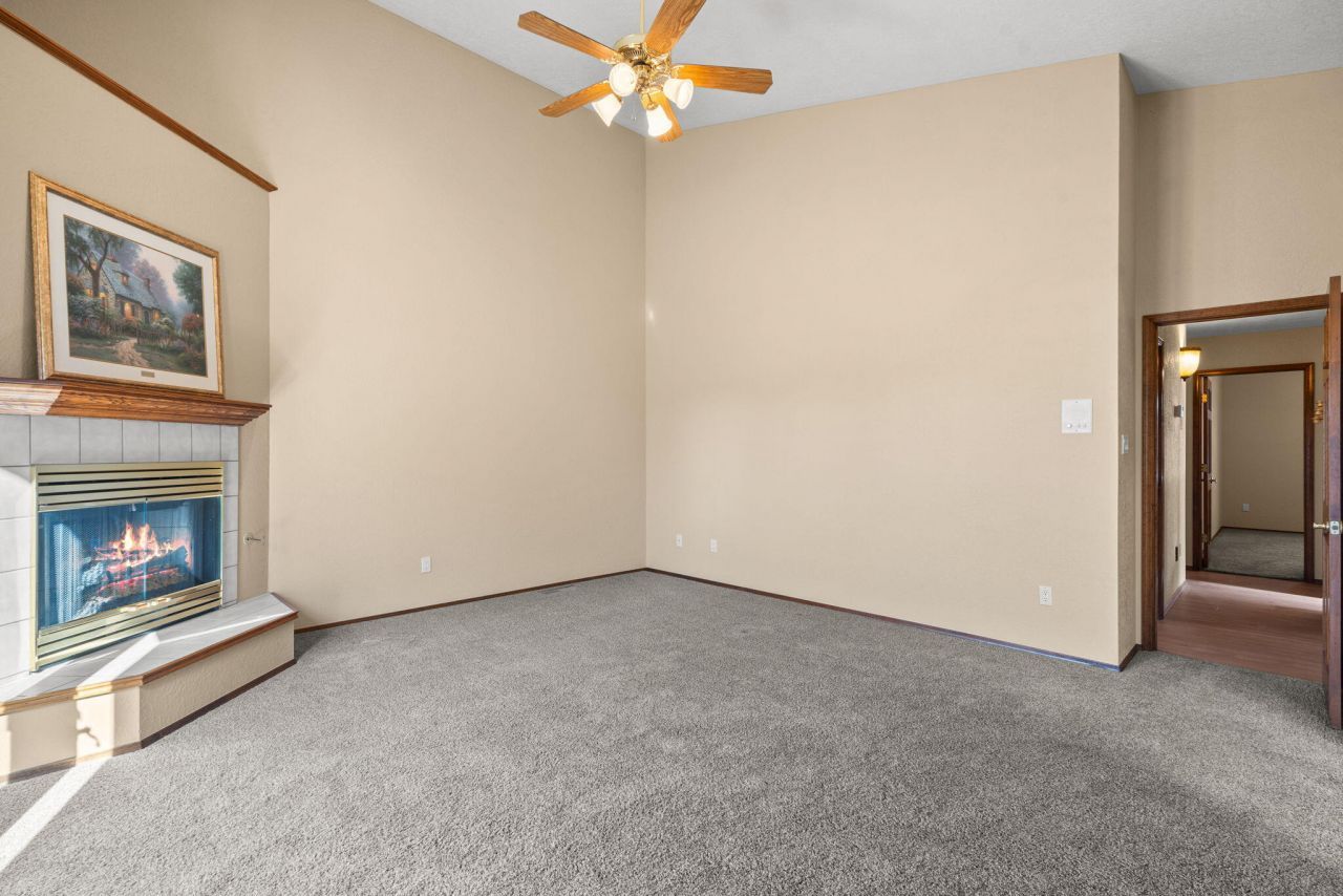 Albuquerque, New Mexico, 87112, United States, 4 Bedrooms Bedrooms, ,3 BathroomsBathrooms,Residential,For Sale,1985067