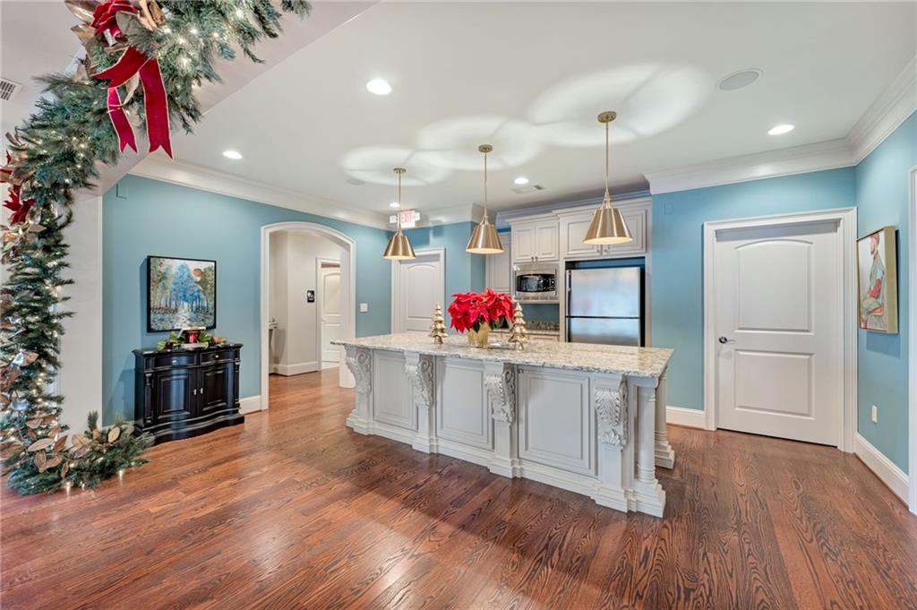 Cumming, Georgia, 30041, United States, 2 Bedrooms Bedrooms, ,2 BathroomsBathrooms,Residential,For Sale,2001508