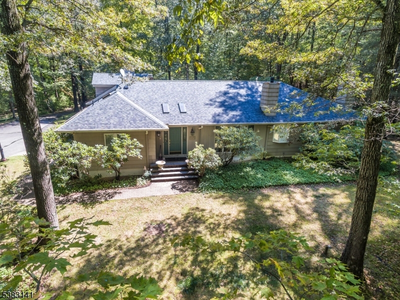 Kinnelon Boro, New Jersey, 07405, United States, 4 Bedrooms Bedrooms, ,4 BathroomsBathrooms,Residential,For Sale,1941980