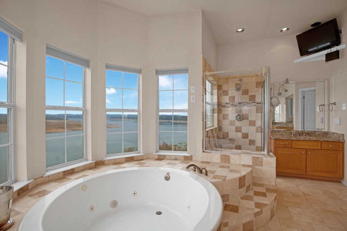 Austin, Texas, 78734, United States, 4 Bedrooms Bedrooms, ,4 BathroomsBathrooms,Residential,For Sale,1848540