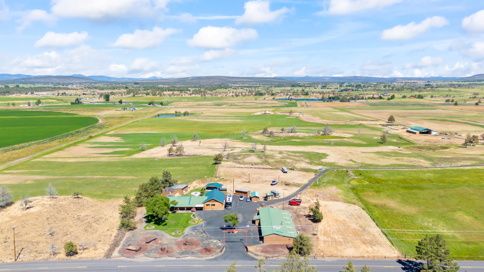 3068SW Reif Rd., Powell Butte, Oregon, 97753, United States, ,4 BathroomsBathrooms,Farm And Agriculture,For Sale,3068SW Reif Rd.,1589447