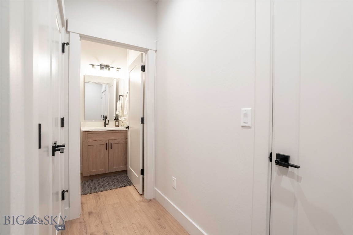 Bozeman, Montana, 59718, United States, 3 Bedrooms Bedrooms, ,2 BathroomsBathrooms,Residential,For Sale,1998833