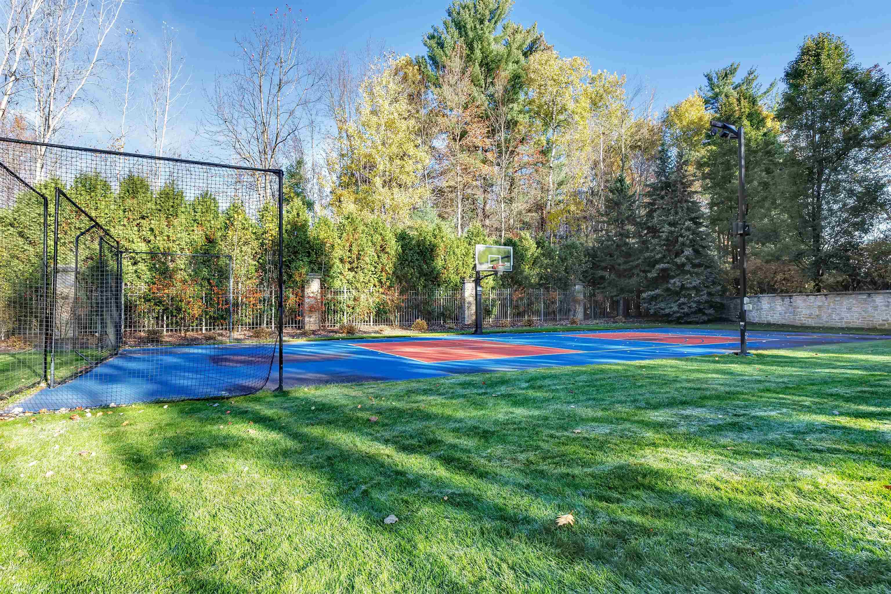 HOBART, Wisconsin, 54155, United States, 4 Bedrooms Bedrooms, ,7 BathroomsBathrooms,Residential,For Sale,1991559