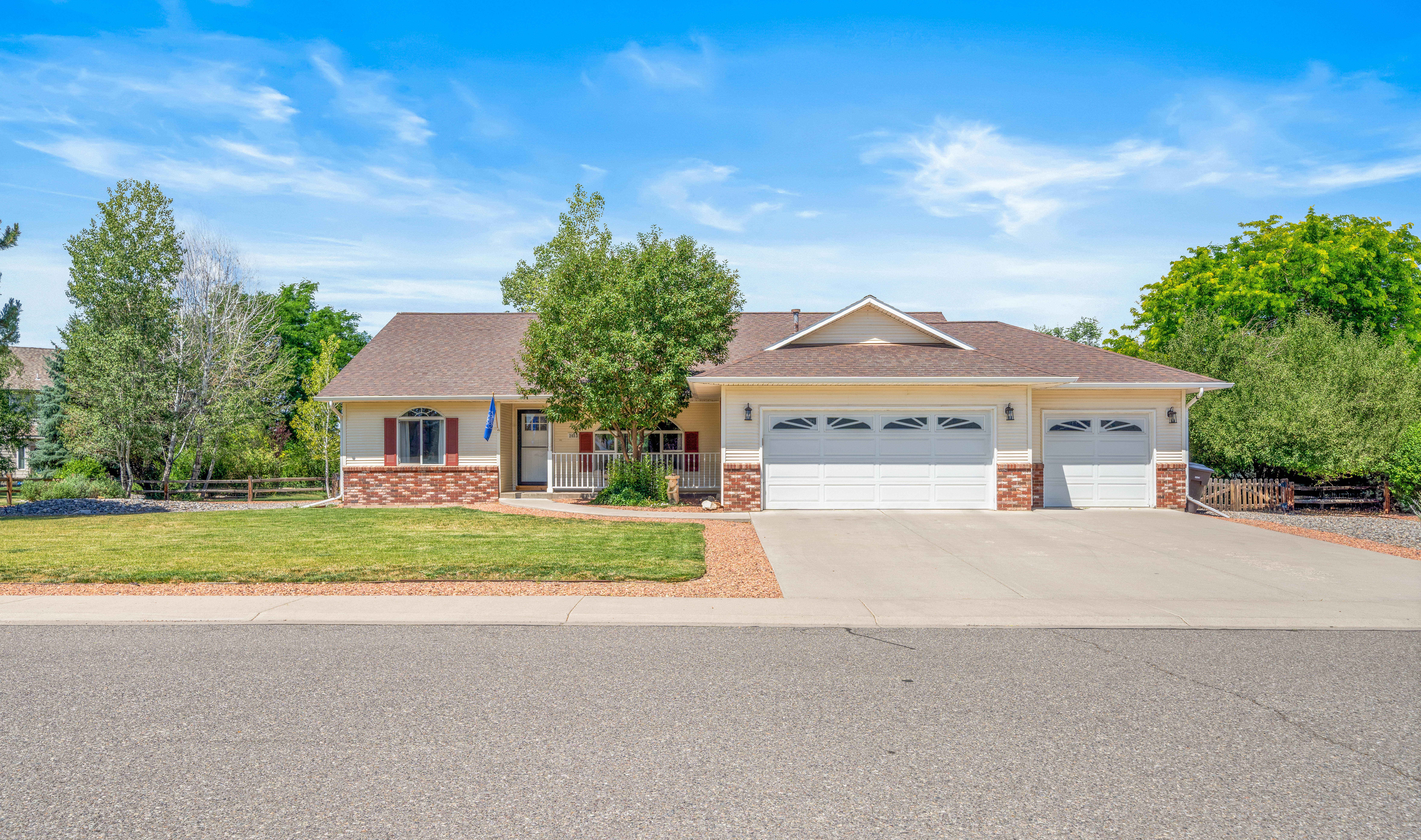 2033 Otter Pond Circle 