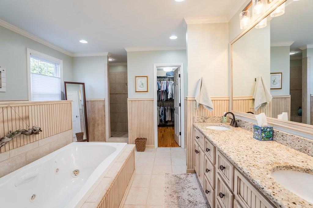 DALTON, Georgia, 30720, United States, 4 Bedrooms Bedrooms, ,3 BathroomsBathrooms,Residential,For Sale,1695923