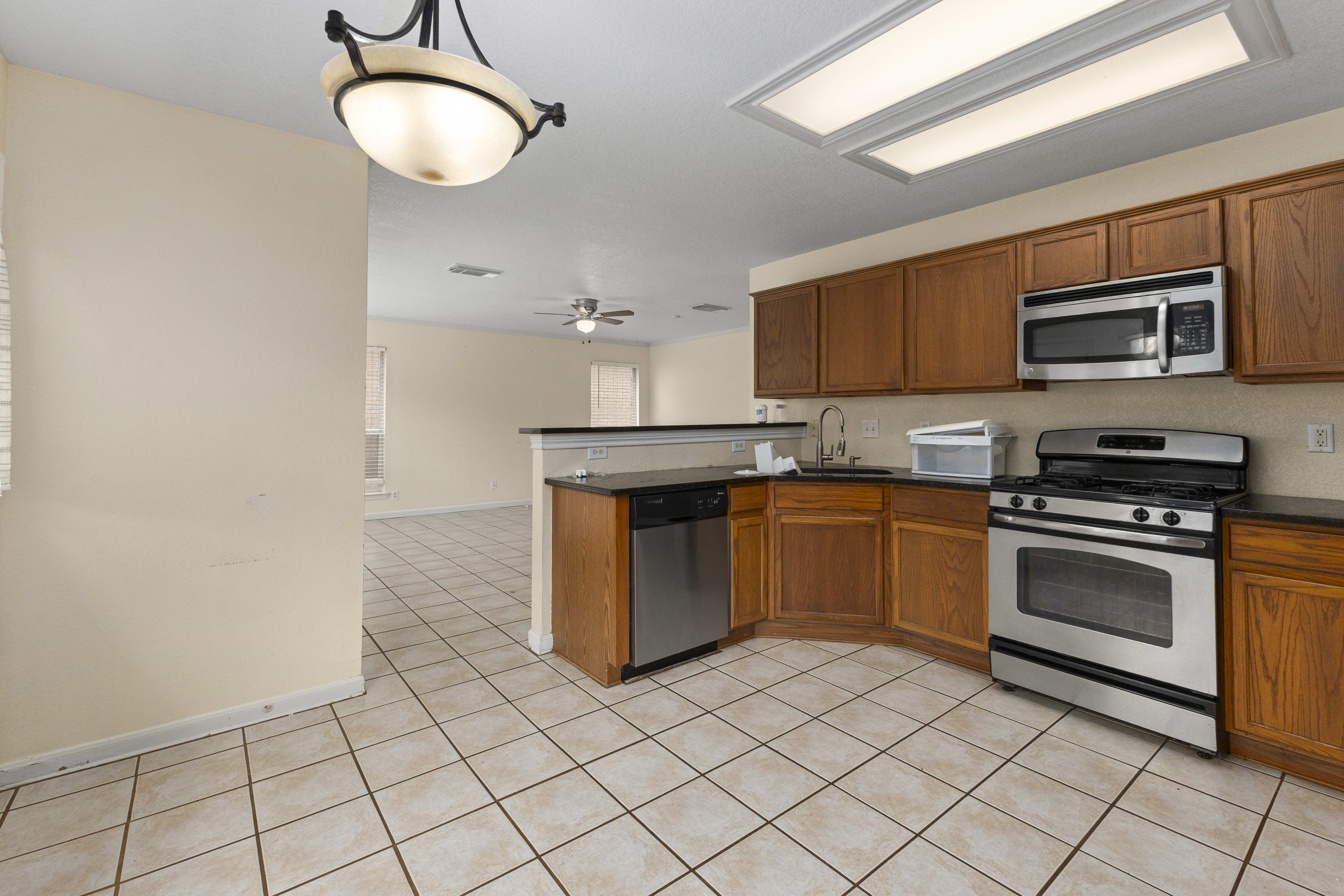 Flexible Living Near UTSA - 物件實景