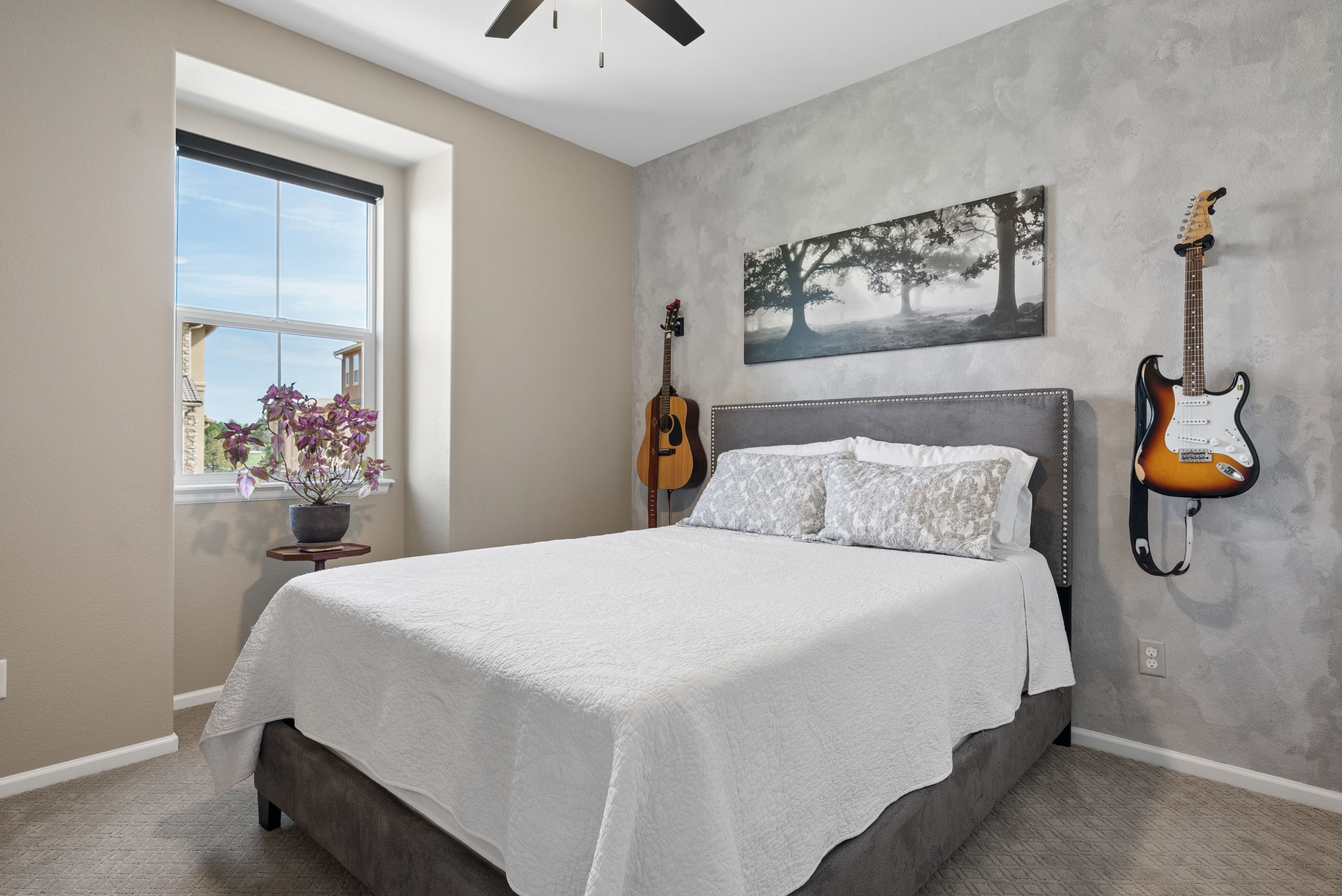  Beautifully Positioned On Premium Lot And Breathtaking Mountain Views - 物件實景
