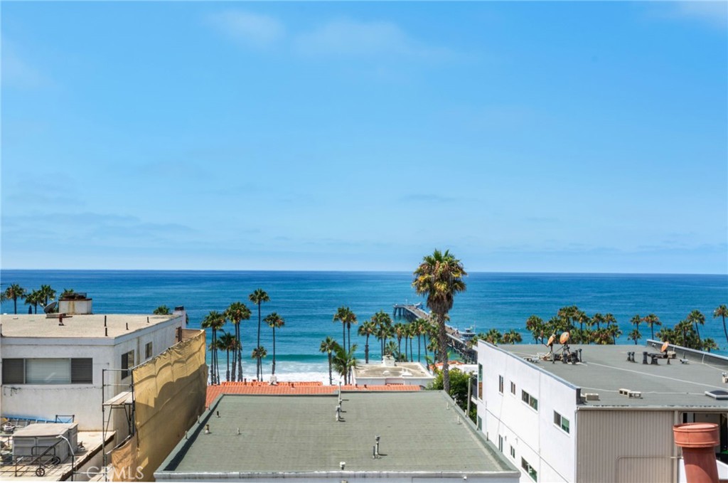 San Clemente, California, 92672, United States, 2 Bedrooms Bedrooms, ,3 BathroomsBathrooms,Residential,For Sale,1927203