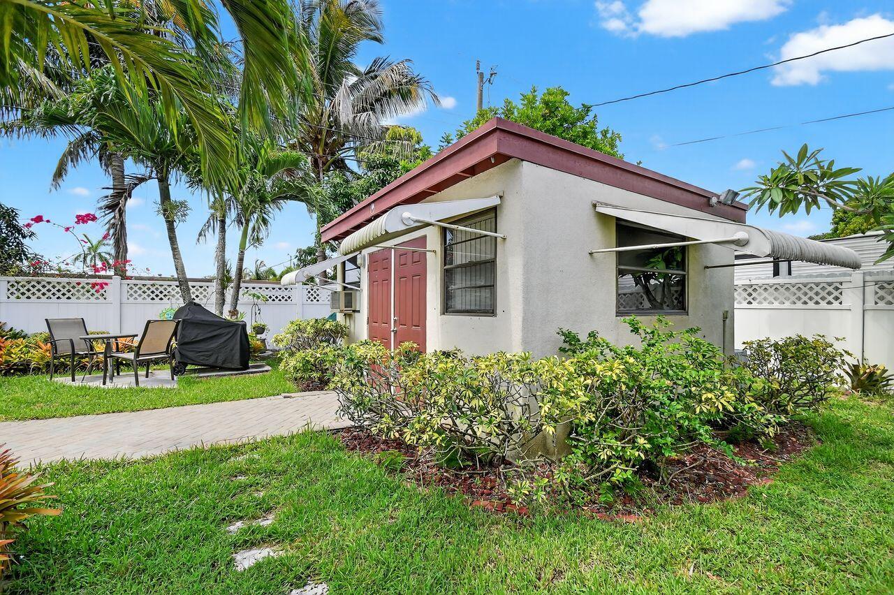 Palm Springs, Florida, 33461, United States, 3 Bedrooms Bedrooms, ,2 BathroomsBathrooms,Residential,For Sale,1901355