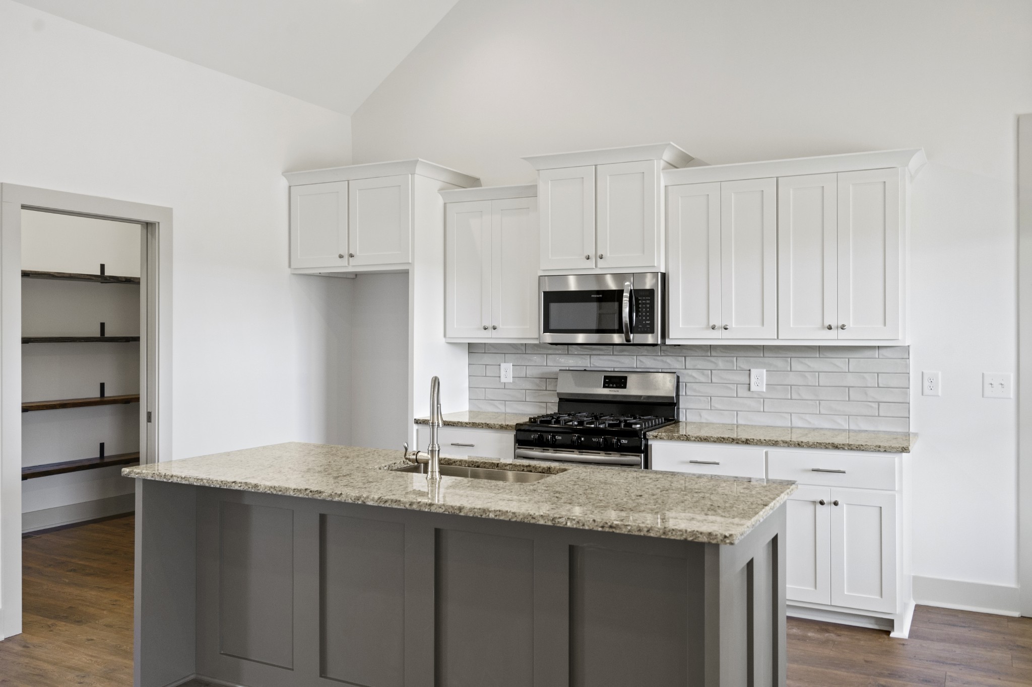 White House, Tennessee, 37188, United States, 3 Bedrooms Bedrooms, ,2 BathroomsBathrooms,Residential,For Sale,1855849