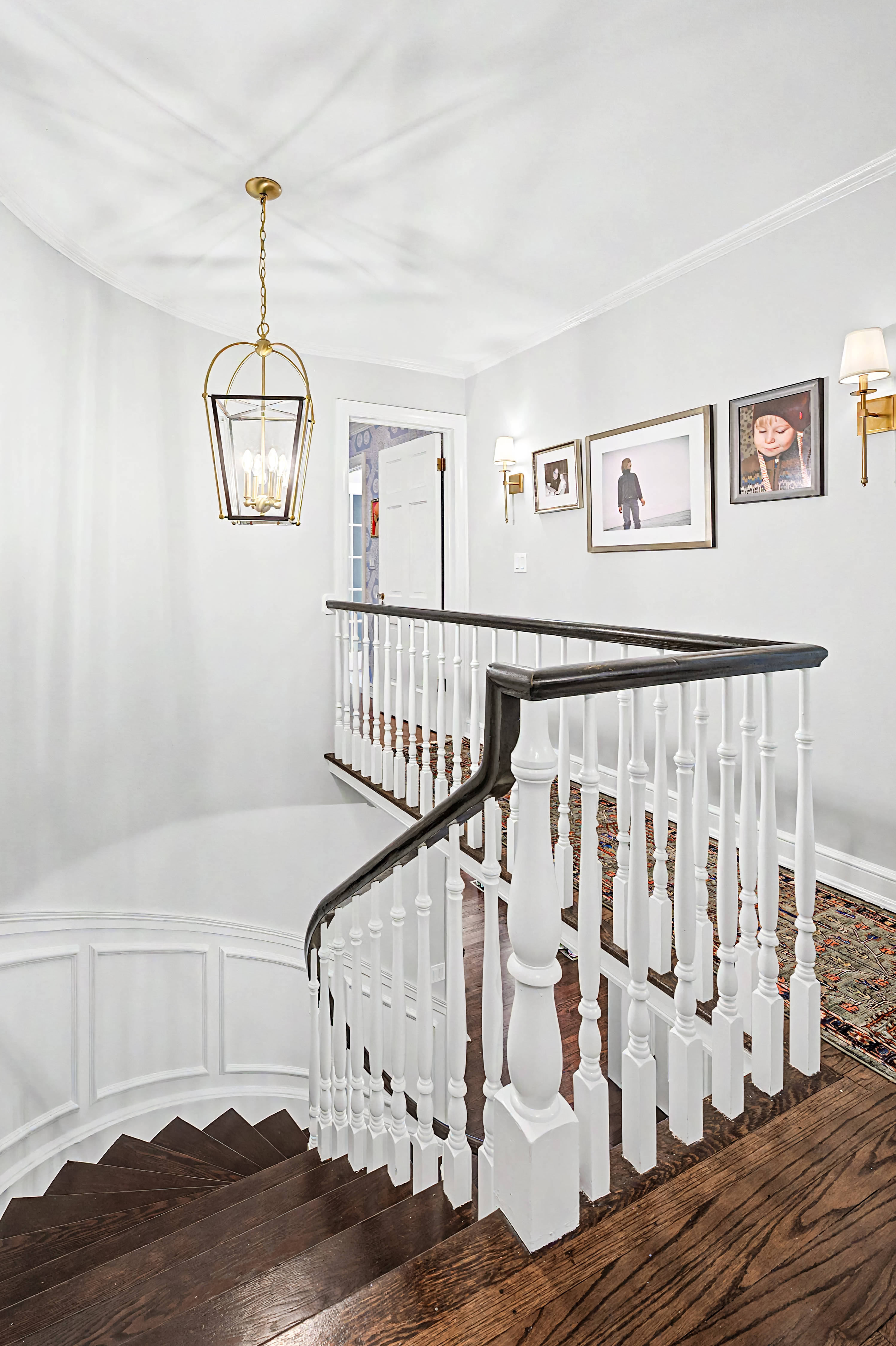  Rare, Fully Renovated, Updated Home Offering Move-In-Ready Luxury - 物件實景