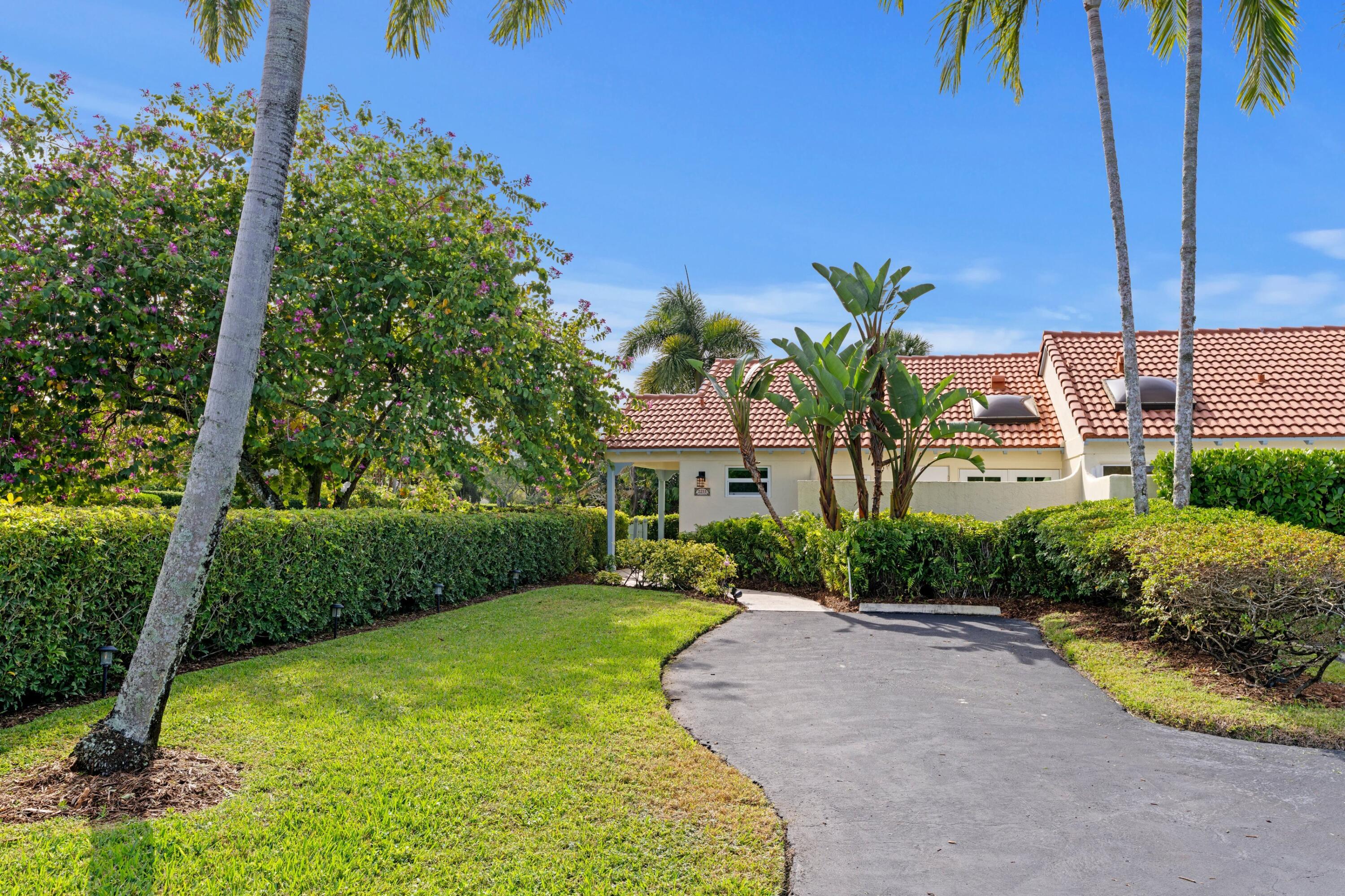  2211 Las Casitas Drive - 物件實景