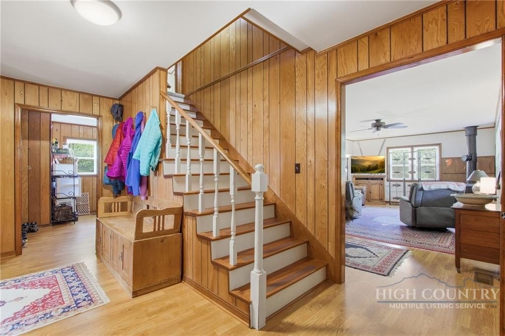 Spruce Pine, North Carolina, 28777, United States, 4 Bedrooms Bedrooms, ,2 BathroomsBathrooms,Residential,For Sale,2045160