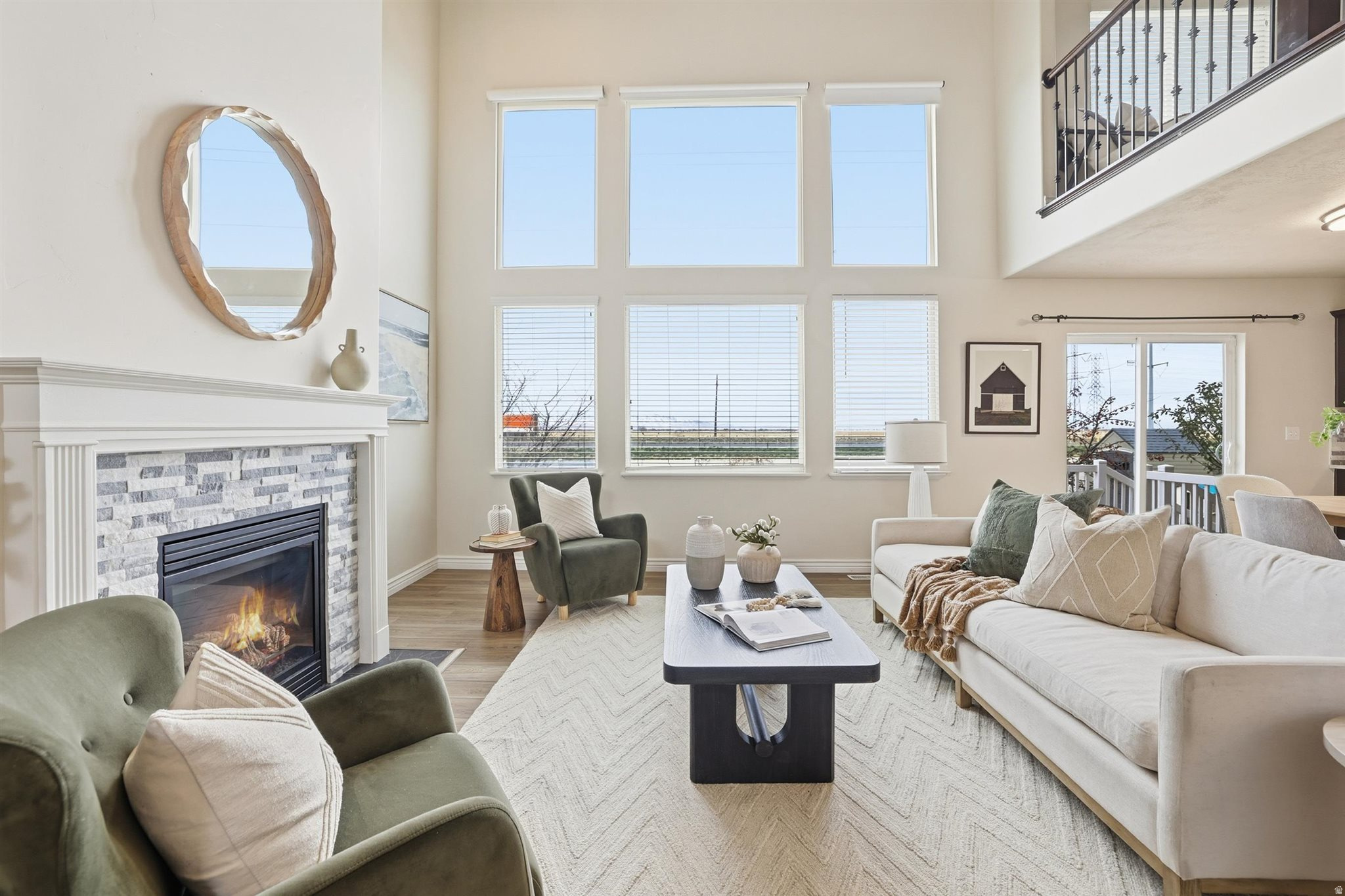 Woods Cross, Utah, 84087, United States, 6 Bedrooms Bedrooms, ,3 BathroomsBathrooms,Residential,For Sale,2002184