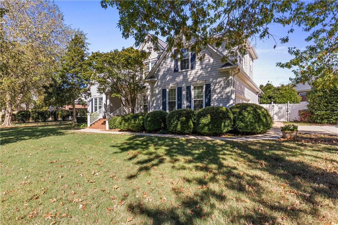 Easley, South Carolina, 29642, United States, 4 Bedrooms Bedrooms, ,3 BathroomsBathrooms,Residential,For Sale,1998365