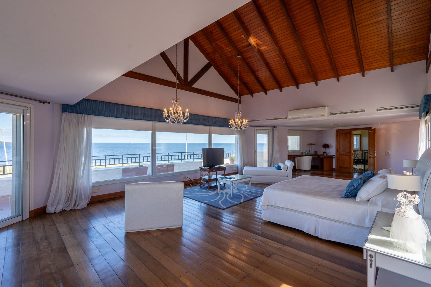  SPECTACULAR OCEANFRONT RESIDENCE - 物件實景