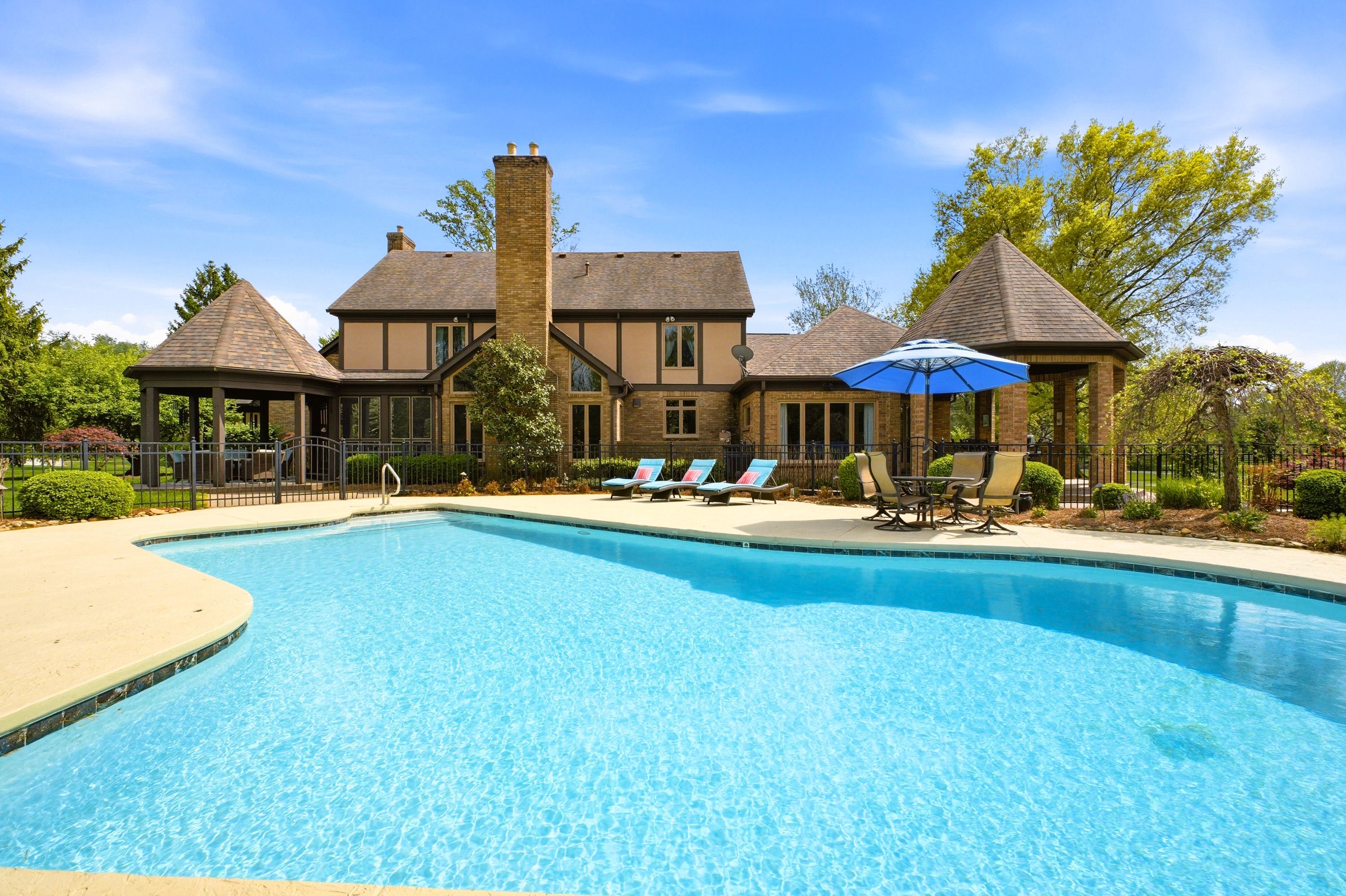  12409 Lucas Lane, Anchorage, KY 40223 - 物件實景