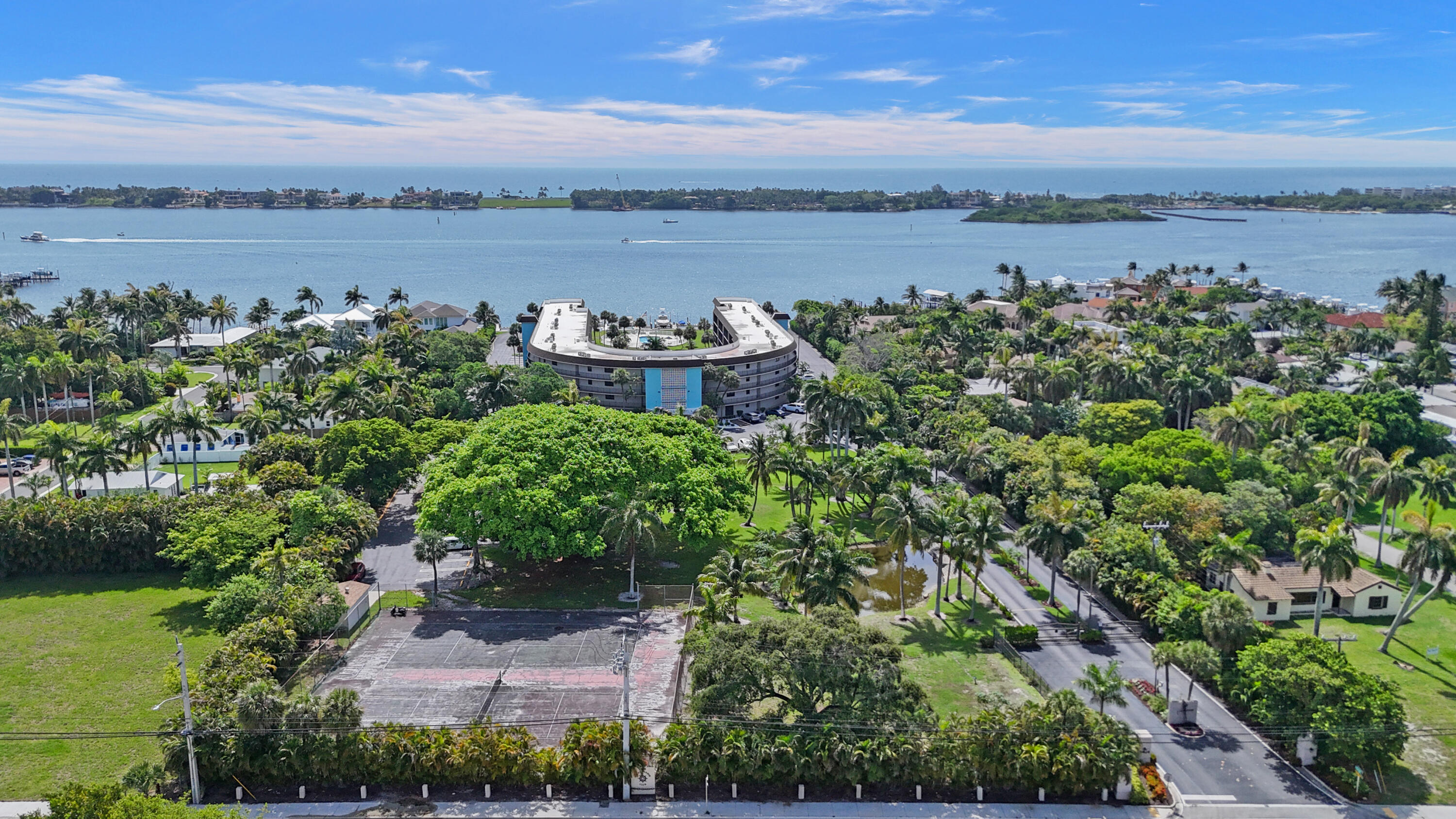 Boynton Beach, Florida, 33435, United States, 2 Bedrooms Bedrooms, ,2 BathroomsBathrooms,Residential,For Sale,1849946