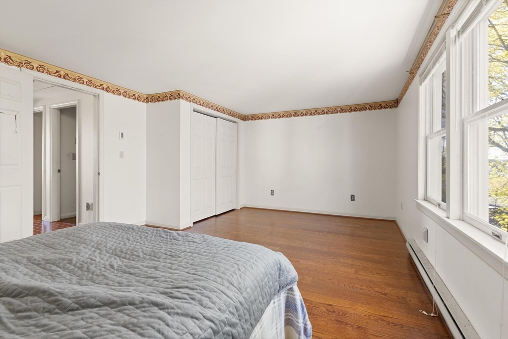 Lynn, Massachusetts, 01902, United States, 4 Bedrooms Bedrooms, ,2 BathroomsBathrooms,Residential,For Sale,2049430