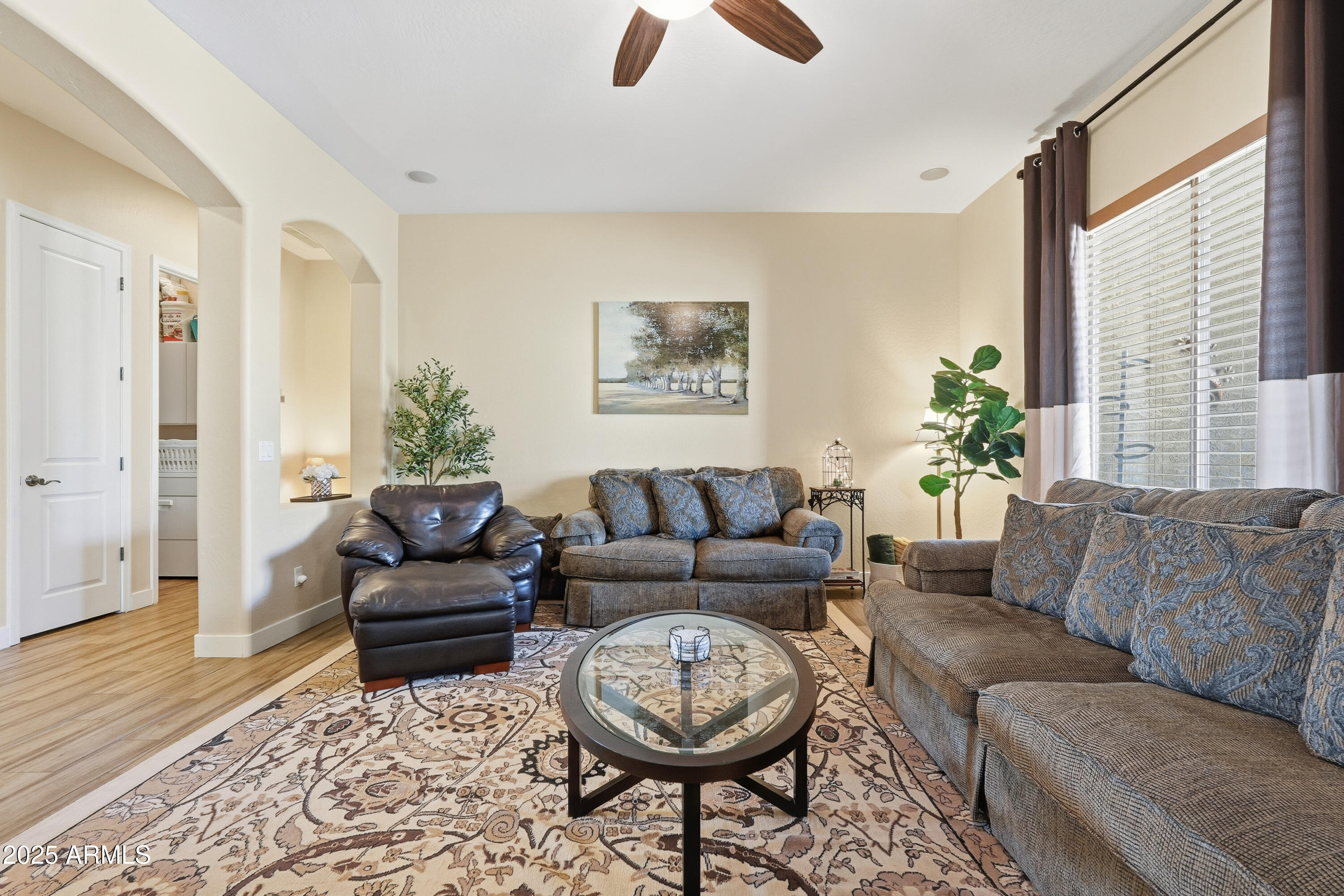 Goodyear, Arizona, 85338, United States, 4 Bedrooms Bedrooms, ,2 BathroomsBathrooms,Residential,For Sale,1989327