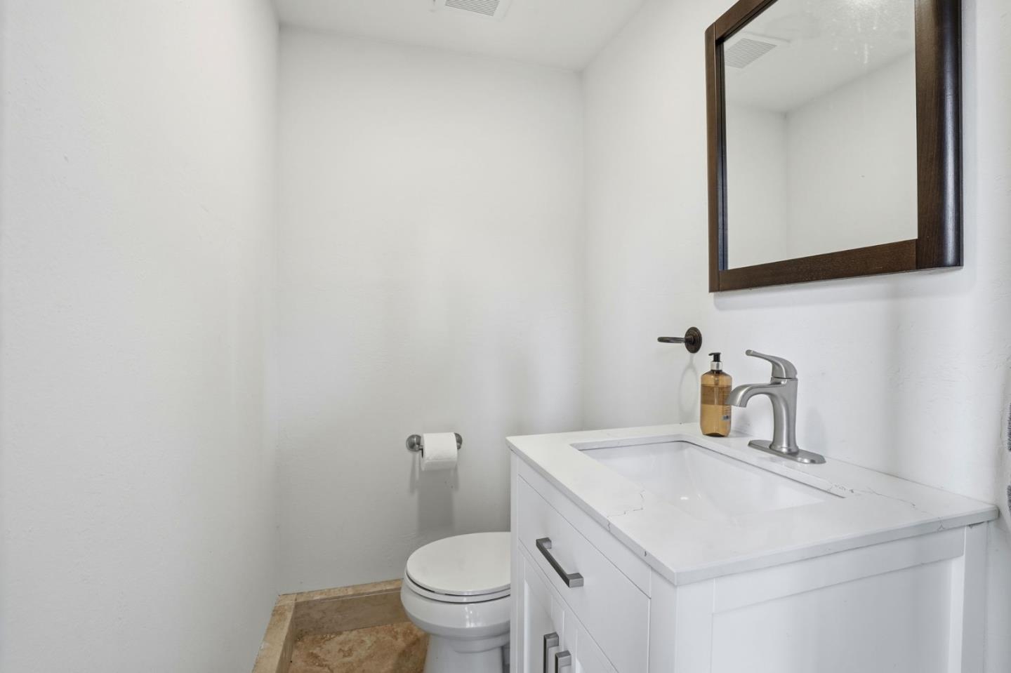 Walnut Creek, California, 94596, United States, 3 Bedrooms Bedrooms, ,4 BathroomsBathrooms,Residential,For Sale,1987935