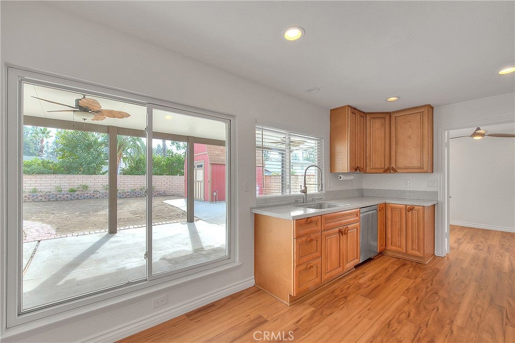 Ontario, California, 91764, United States, 4 Bedrooms Bedrooms, ,3 BathroomsBathrooms,Residential,For Sale,1992341