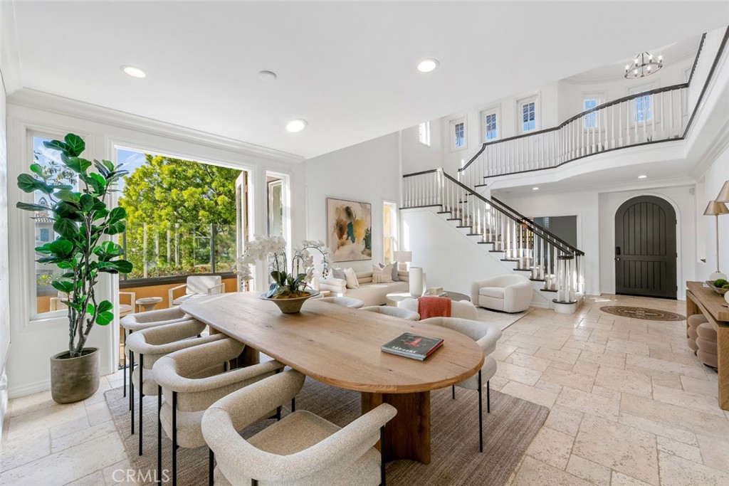 Newport Coast, California, 92657, United States, 5 Bedrooms Bedrooms, ,4 BathroomsBathrooms,Residential,For Sale,1991389