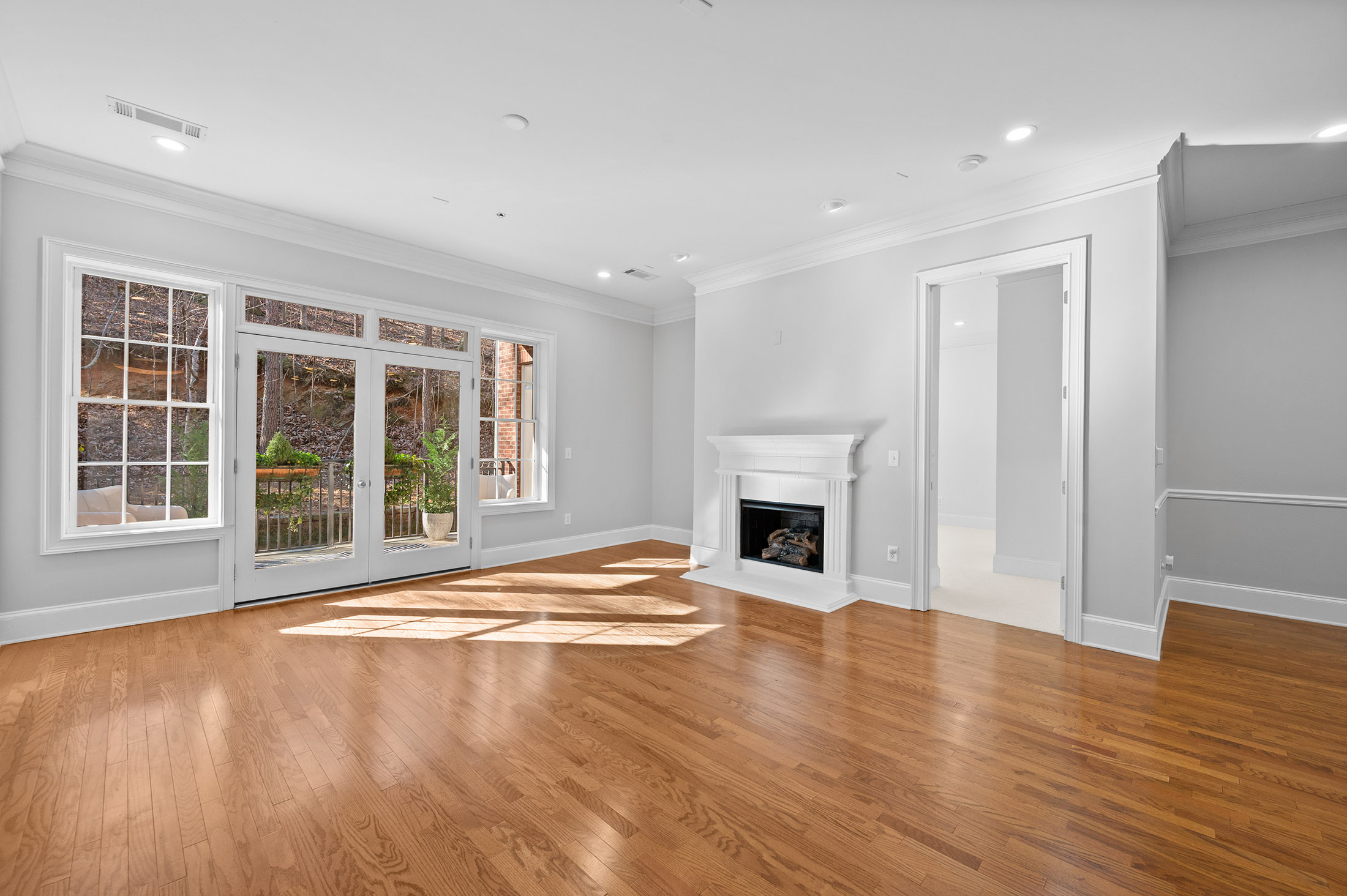  Showstopping Spacious Two Bedroom in the Exclusive Greystone at Vinings - 物件實景