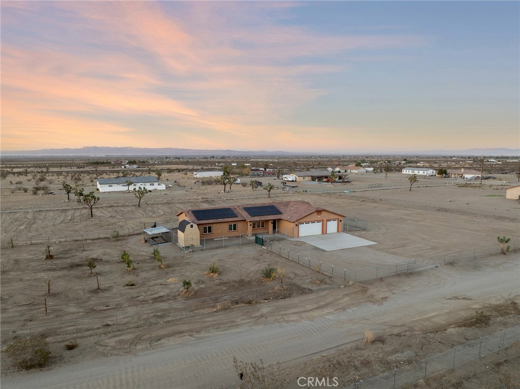 Pinon Hills, California, 92372, United States, 4 Bedrooms Bedrooms, ,3 BathroomsBathrooms,Residential,For Sale,1989561