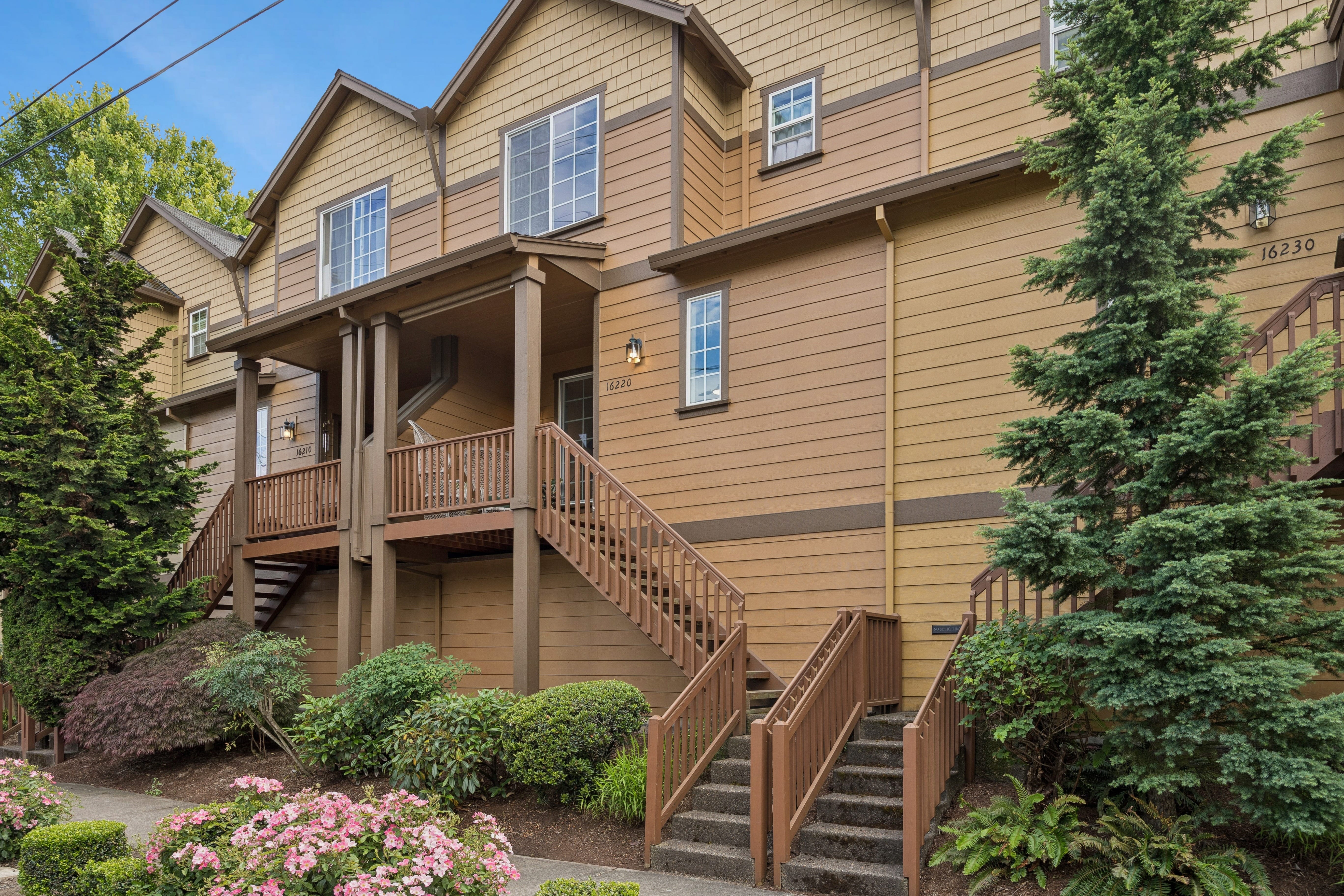  16220 SW BASELINE RD Beaverton, OR 97006 - 物件實景