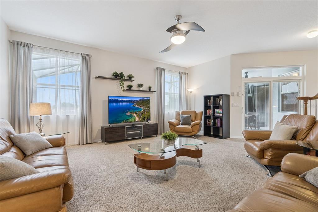 Davenport, Florida, 33897, United States, 5 Bedrooms Bedrooms, ,3 BathroomsBathrooms,Residential,For Sale,1966625