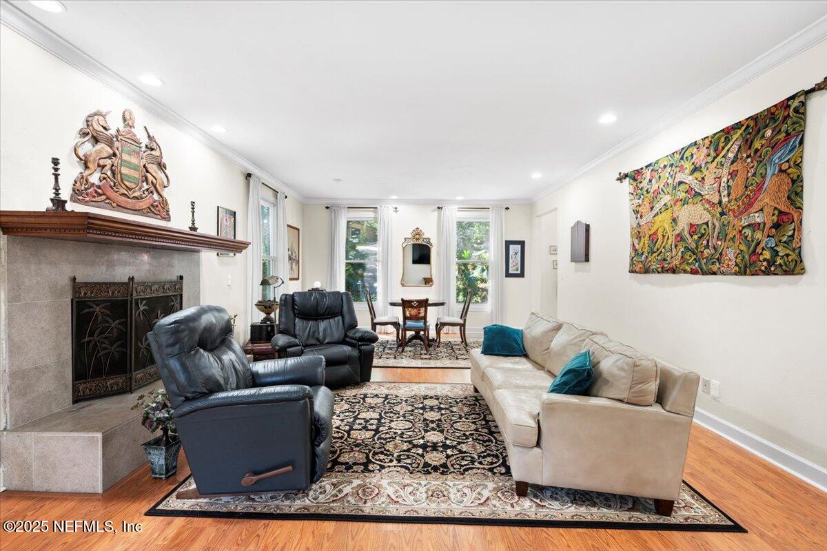 Tallahassee, Florida, 32303, United States, 4 Bedrooms Bedrooms, ,3 BathroomsBathrooms,Residential,For Sale,1978215